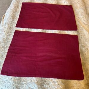 Burgundy pillowcase bundle